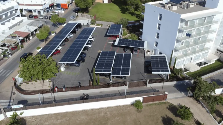solsulet-caso-parking-pergolas